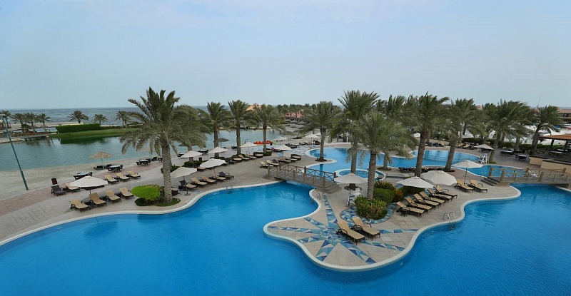 Al Bander Hotel & Resort 4*