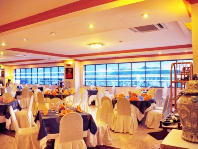Yasaka Saigon Nha Trang Hotel & Spa 4*