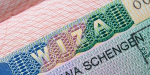 Жители Крыма могут въезжать в страны ЕС без шенгенской визы и посещать другие страны