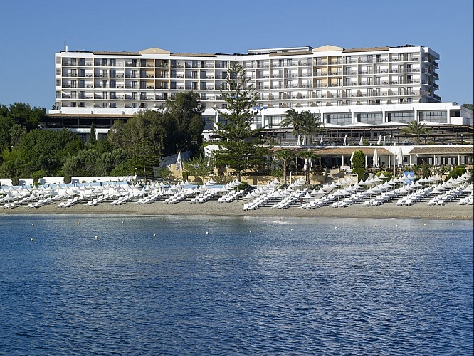 Aldemar Amilia Mare Beach Resort 5*